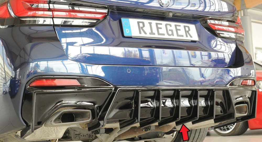 Difusor trasero Rieger para BMW Serie 5 G30/G31 (después del facelift) – para coches sin enganche