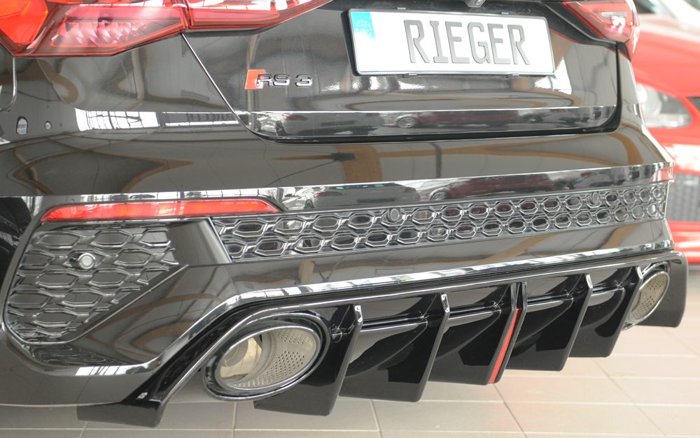 Difusor trasero Rieger para Audi RS3 8Y (antes del facelift)