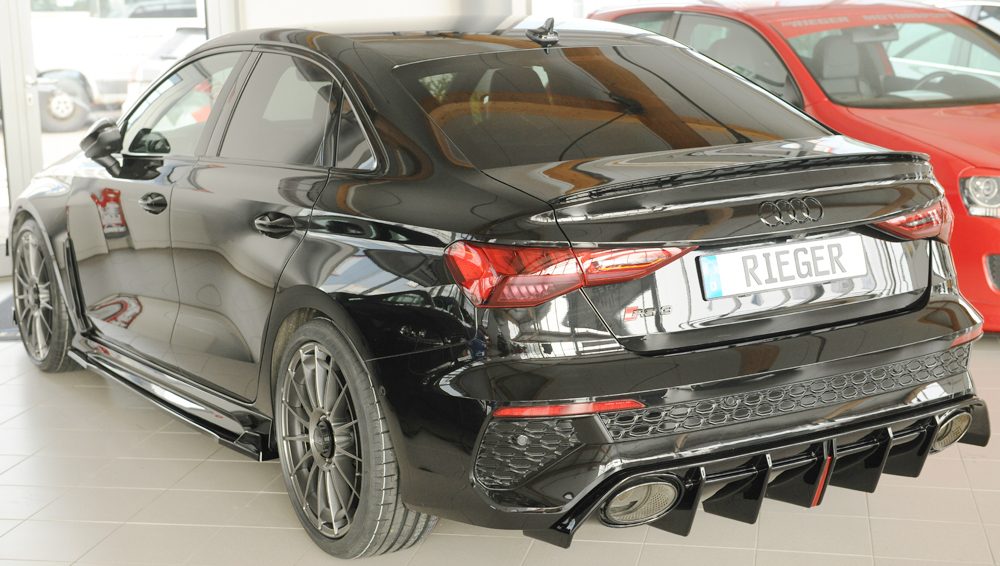Difusor trasero Rieger para Audi RS3 8Y (antes del facelift)