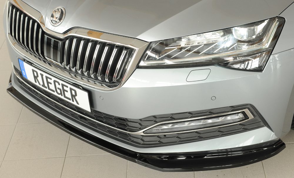 Splitter delantero Rieger para Skoda Superb 3V (después del facelift) – para el paragolpes delantero estándar original