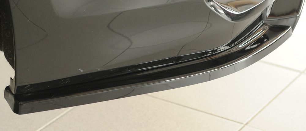 Splitter lateral trasero Rieger para Audi RS3 8Y (antes del facelift) – sedán