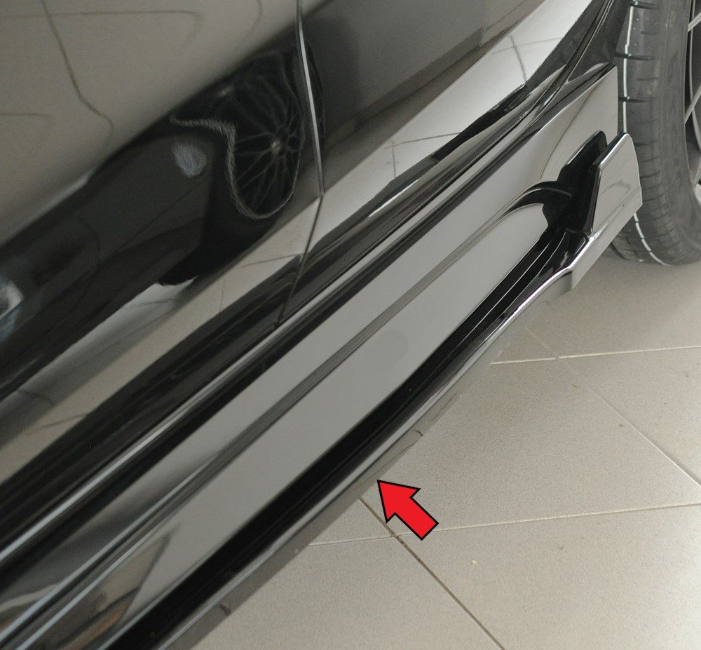 Extensión de talonera Rieger para Audi RS3 8Y