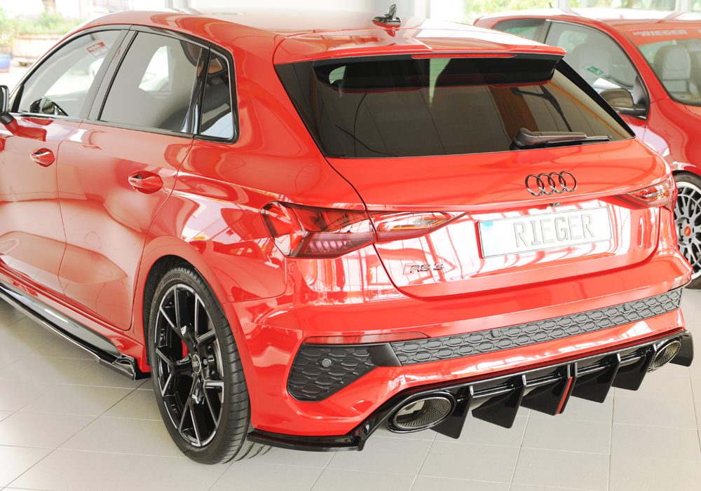 Splitter lateral trasero Rieger para Audi RS3 8Y (antes del facelift) – Sportback