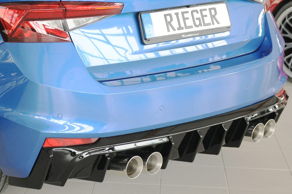 Difusor trasero Rieger para Skoda Fabia PJ – con hueco para escape deportivo a la, con hueco para escape deportivo