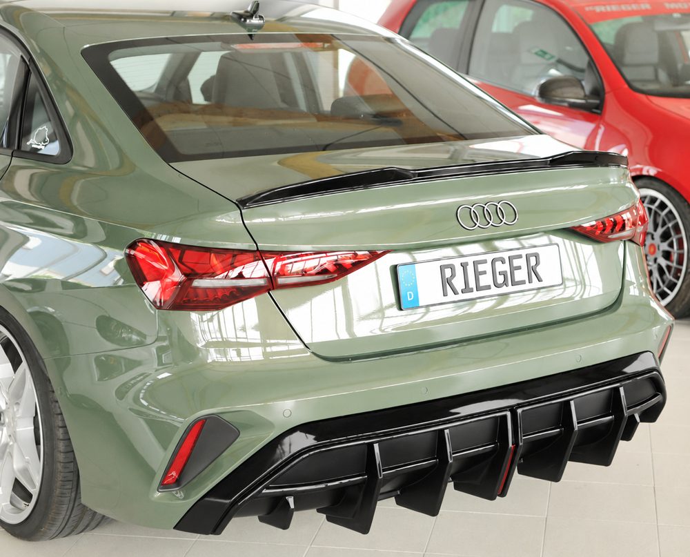 Difusor trasero Rieger para Audi A3 8Y (después del facelift) – sedán