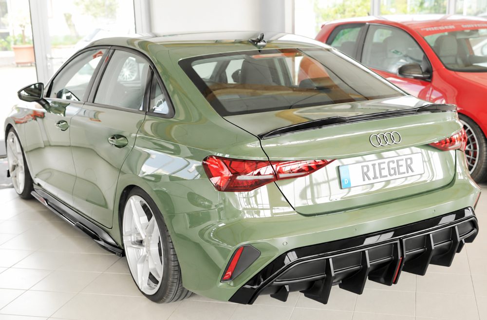 Difusor trasero Rieger para Audi A3 8Y (después del facelift) – sedán