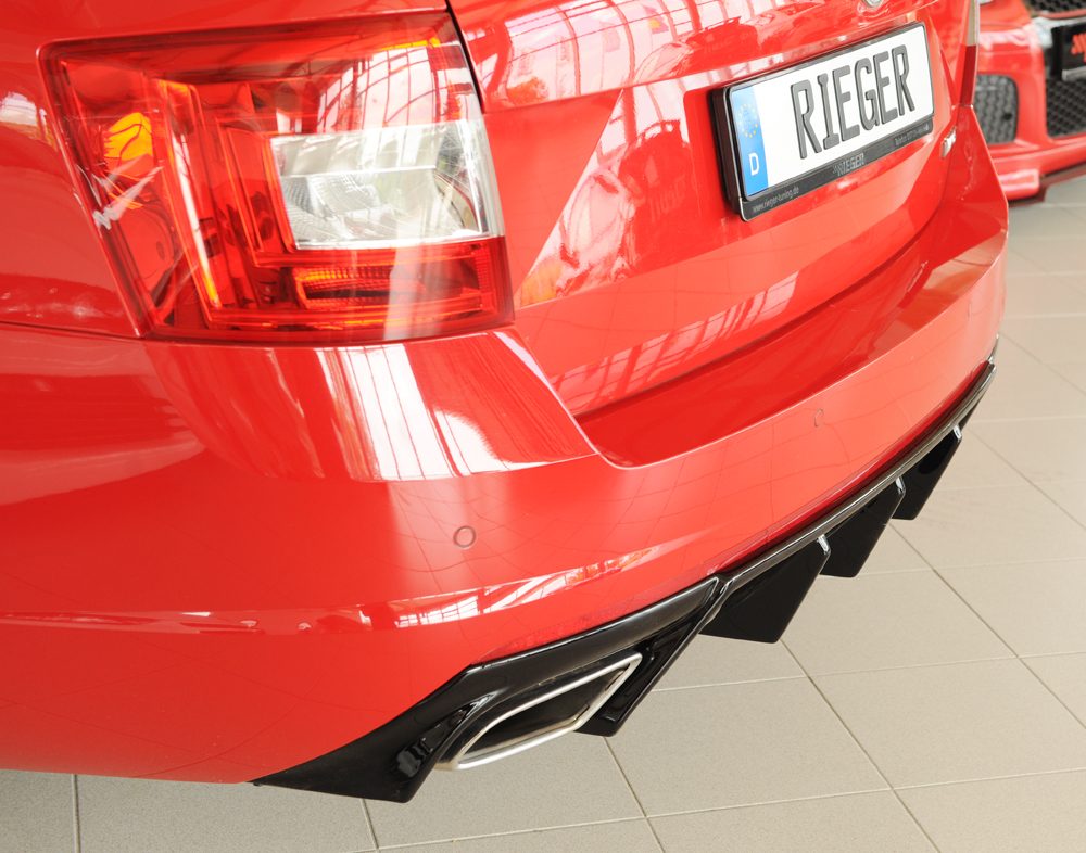Difusor trasero Rieger para Skoda Octavia RS 5E – V2 – para coches con enganche