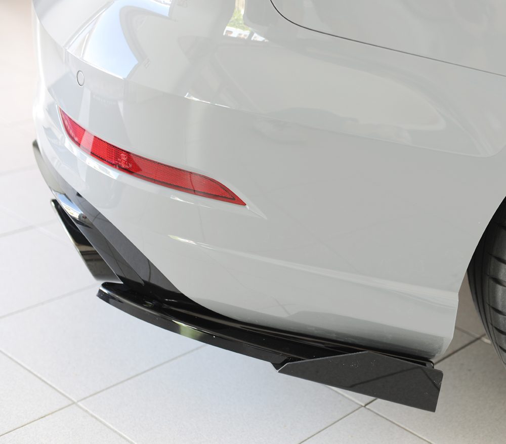 Flaps laterales delanteros Rieger para Audi RS3 8V (después del facelift)