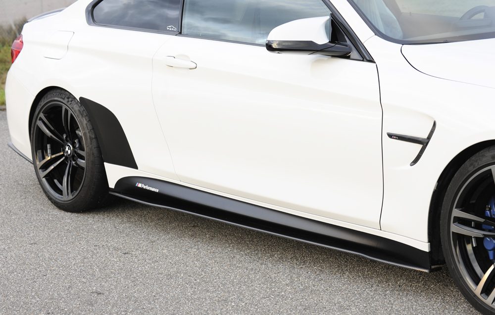 Extensión de talonera de carbono Rieger para BMW M4 F82/F83
