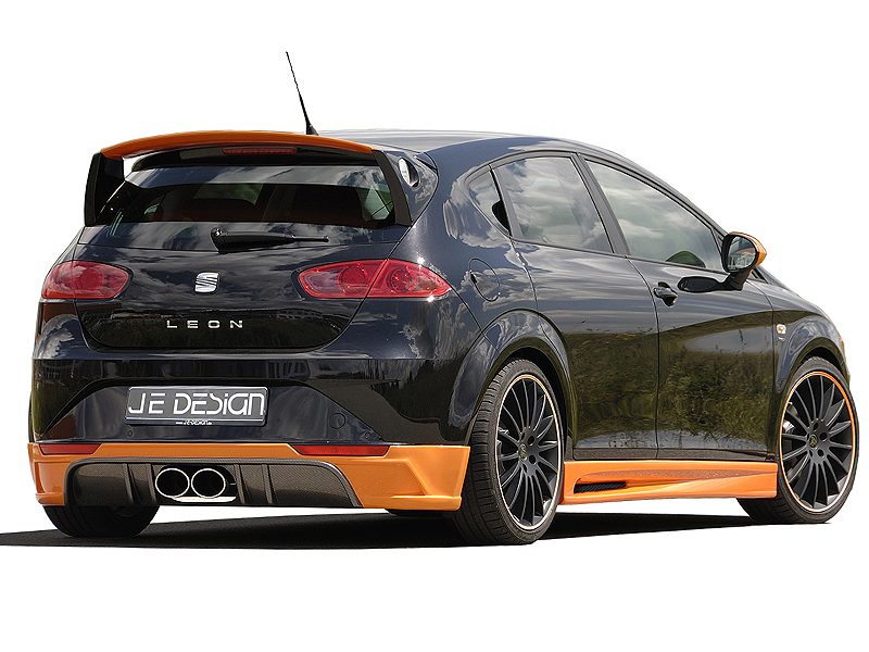 Doble salida ovalada JE DESIGN inox cromada para Seat Leon 1P (1.6 l / 16 V)