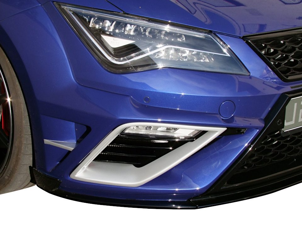 Embellecedores grandes de toma de aire JE DESIGN izquierda y derecha Seat Leon 5F FR/Cupra restyling