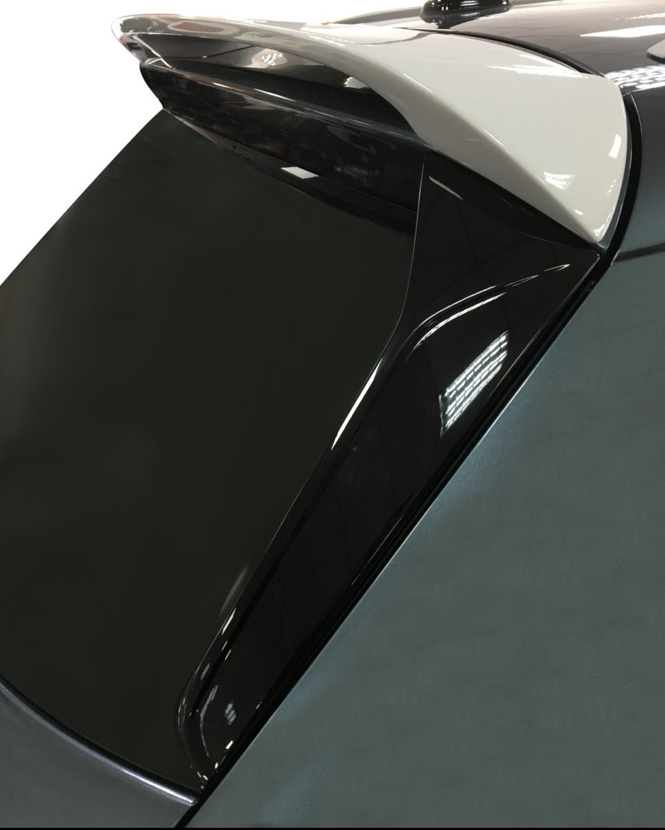 Alerones laterales de luna trasera JE DESIGN Seat Ateca 5FP (no FR/Cupra)