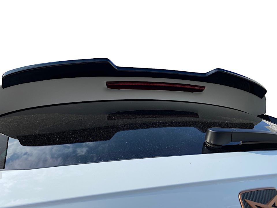 Labio de alerón trasero JE DESIGN negro brillo Seat Ateca 5FP FR / Cupra Ateca 5FP