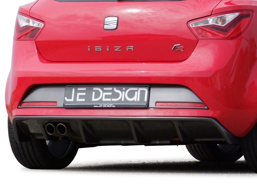 Embellecedor trasero JE DESIGN efecto carbono Seat Ibiza 6J FR 3 y 5 puertas (no ST)