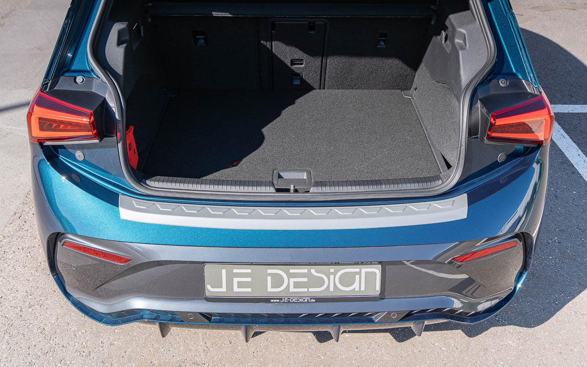 Protector del borde de carga JE DESIGN plata mate Cupra Born K1 (adhesivo)