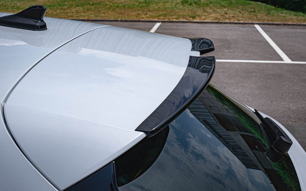 Alerón trasero JE DESIGN de 2 piezas negro brillo Seat / Cupra Leon KL (no ST)