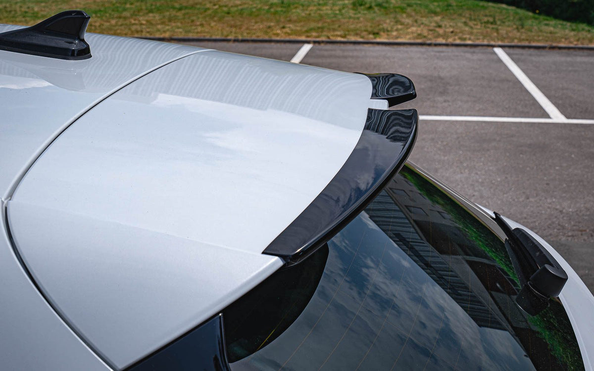 Alerón trasero JE DESIGN de 2 piezas negro brillo Seat / Cupra Leon KL (no ST)