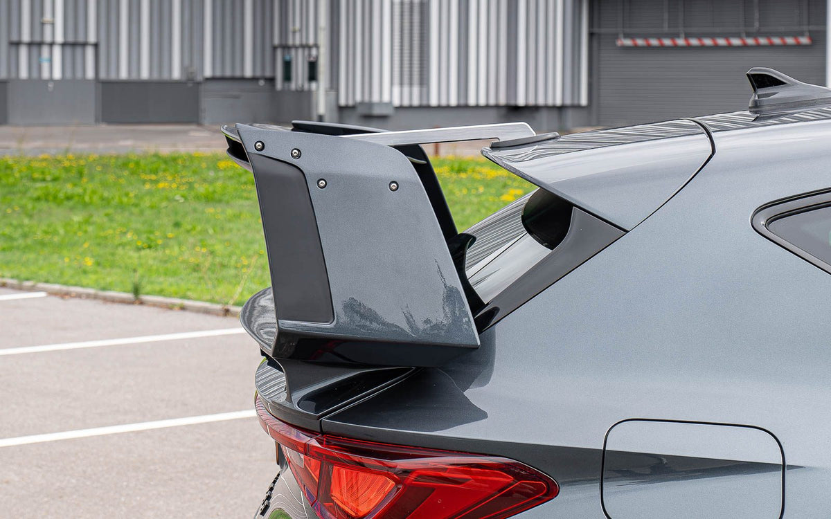 Alerón JE DESIGN con soporte de cuello de cisne CUPRA / SEAT Leon KL 5 puertas (anterior al restyling)