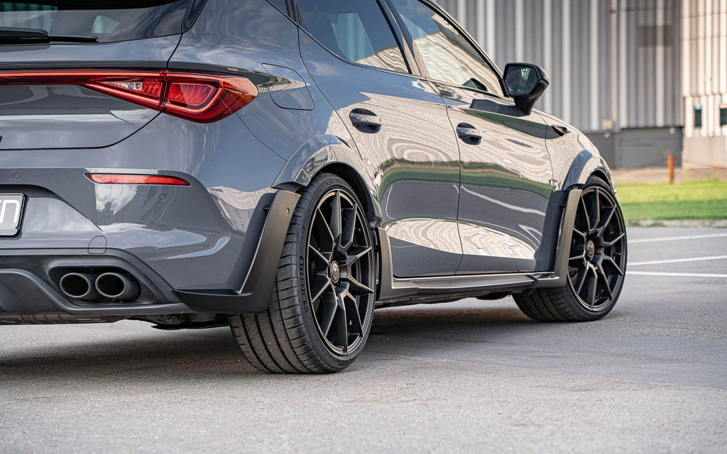 Kit WIDEBODY RS I JE DESIGN Cupra Leon KL 5 puertas (no ST, no restyling)