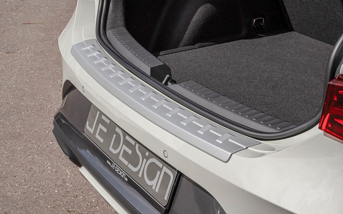 Protector del borde de carga JE DESIGN plata mate Seat / Cupra Leon KL (adhesivo)