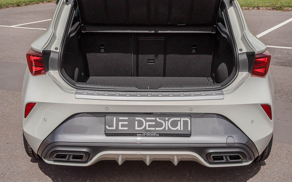 Protector del borde de carga JE DESIGN plata mate Seat / Cupra Leon KL (adhesivo)