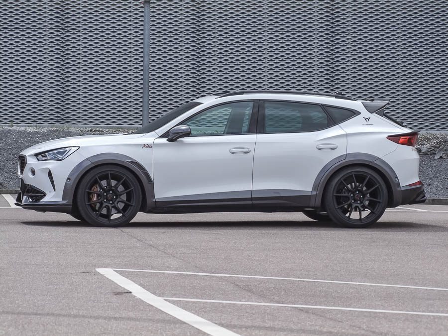 Juego de aletas WIDEBODY JE DESIGN de 10 piezas Cupra Formentor KM (no restyling 2025)