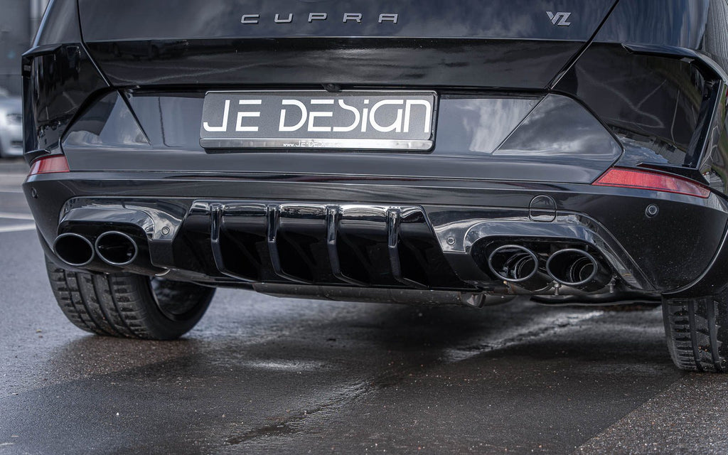 Kit Street Race JE DESIGN con difusor, negro brillo, Cupra Formentor KM (no híbrido enchufable ni VZ5)