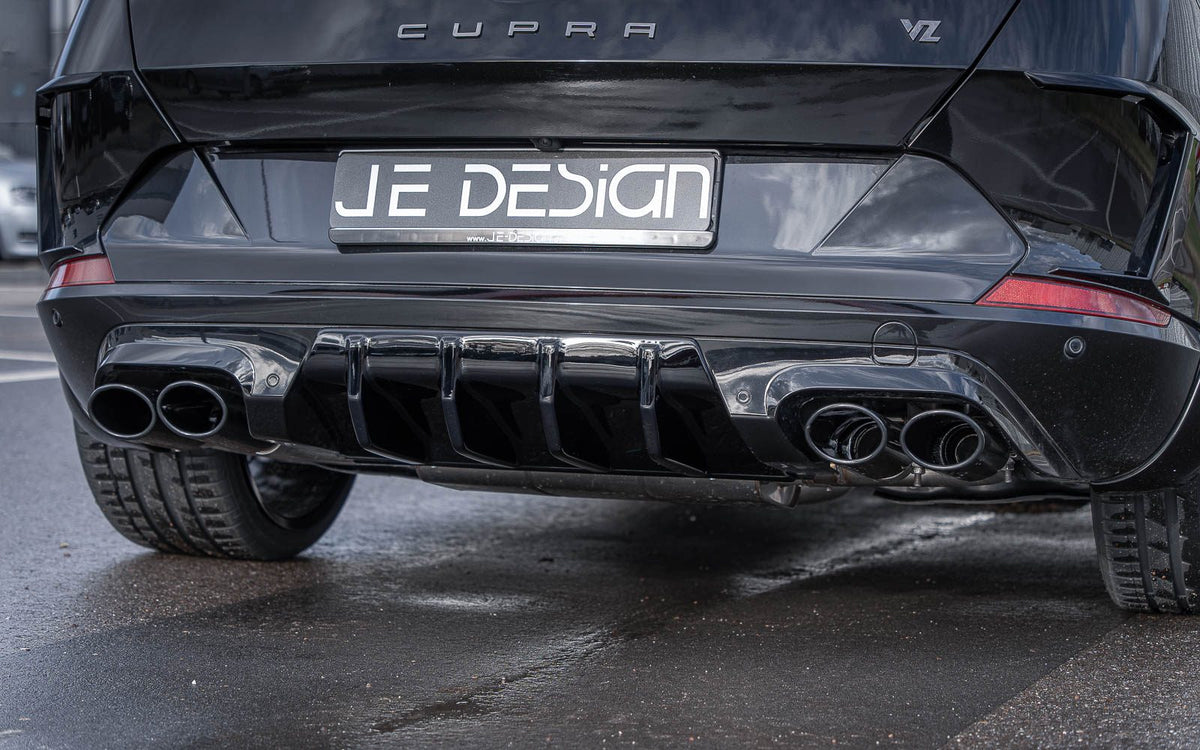 Kit Street Race JE DESIGN con difusor, negro brillo, Cupra Formentor KM (no híbrido enchufable ni VZ5)